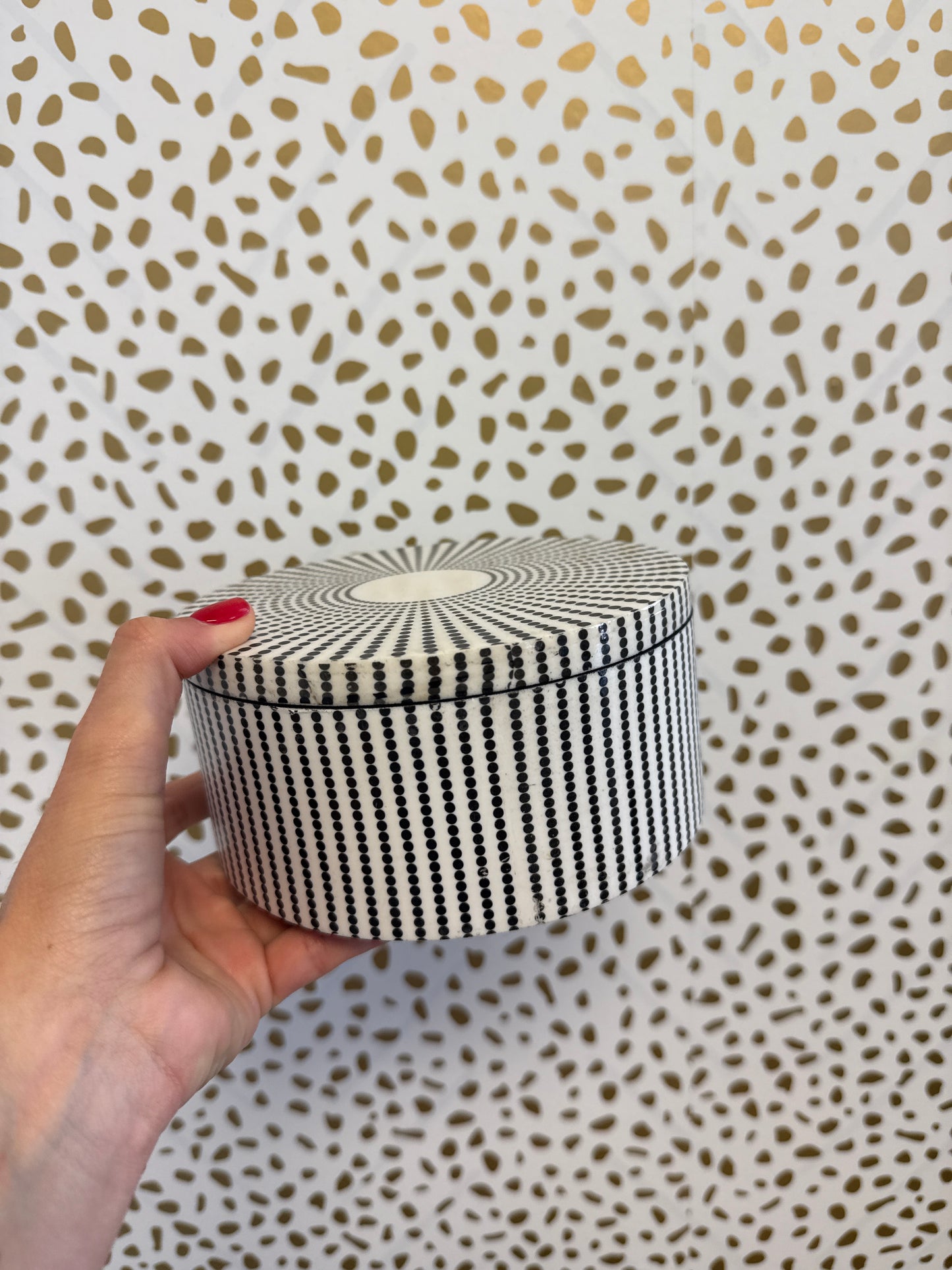 Dotted box
