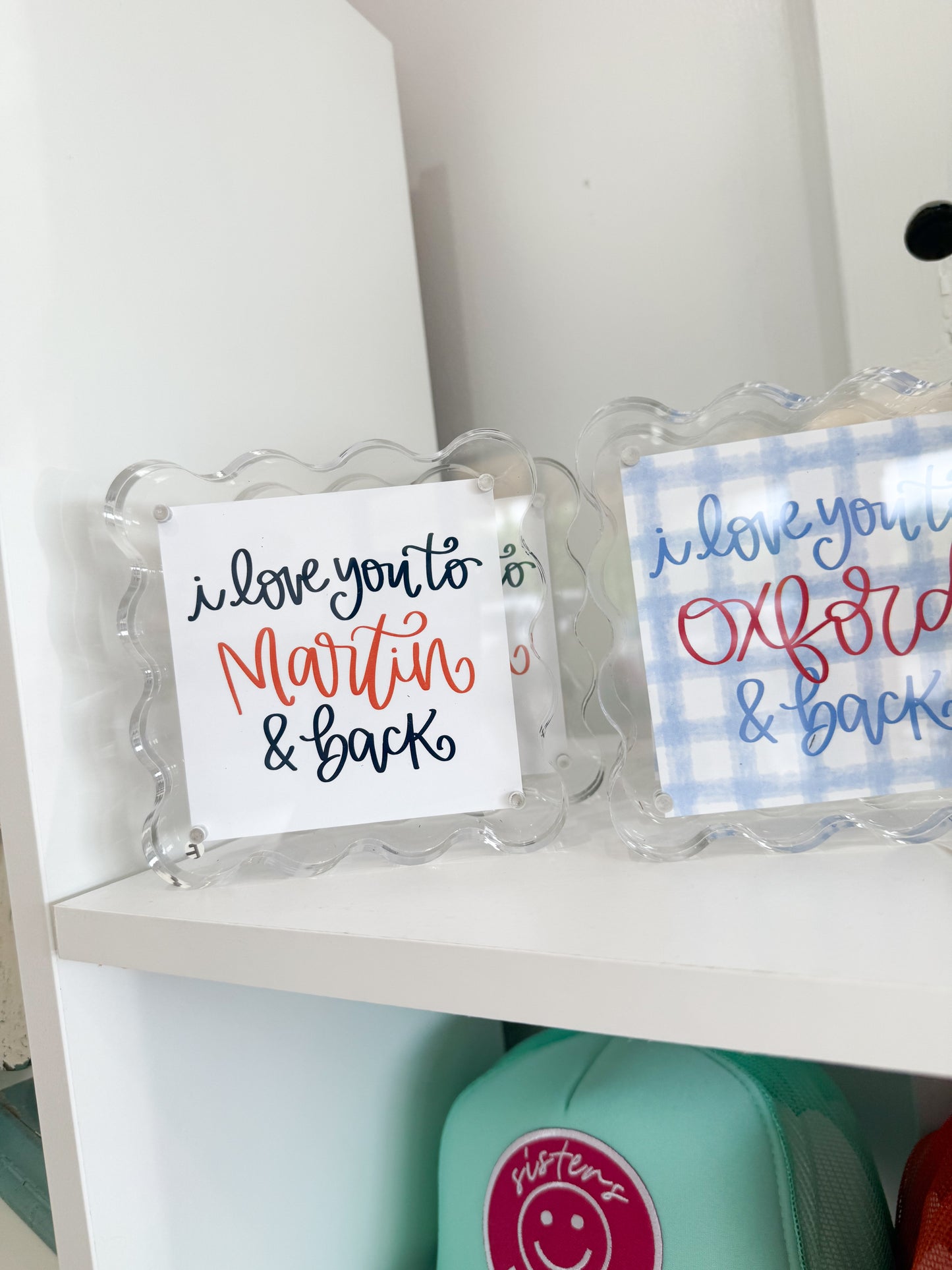 Martin Acrylic Frame