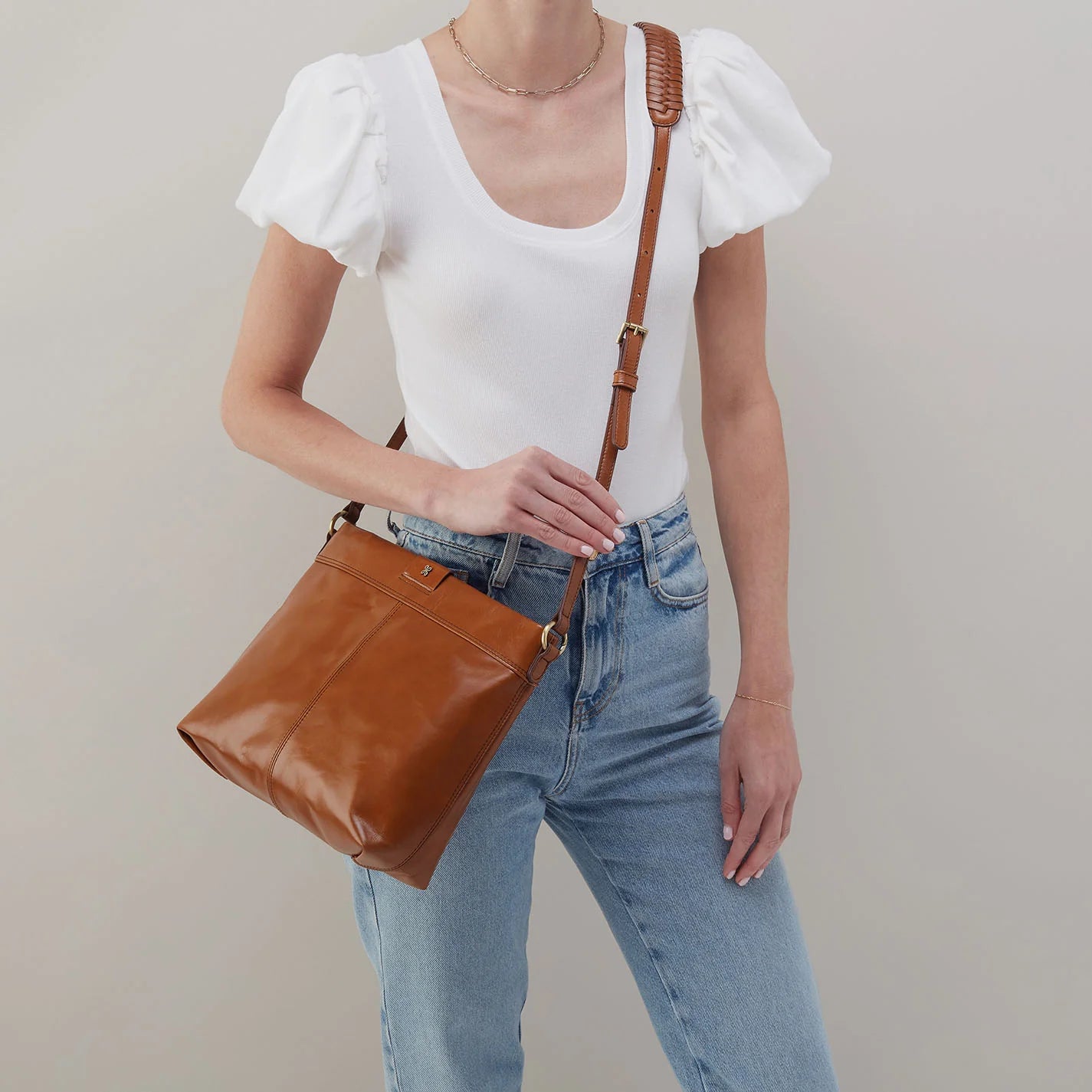 Hobo Romy Crossbody