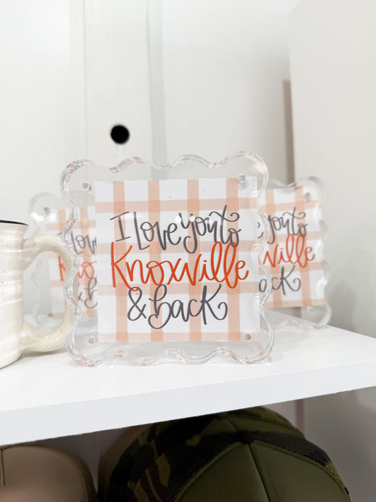 Knoxville Acrylic Frame