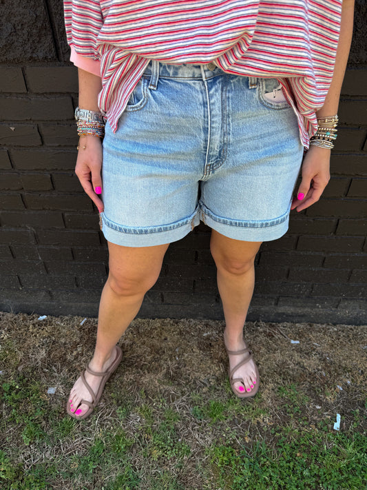 Maisie HR Cuffed Shorts