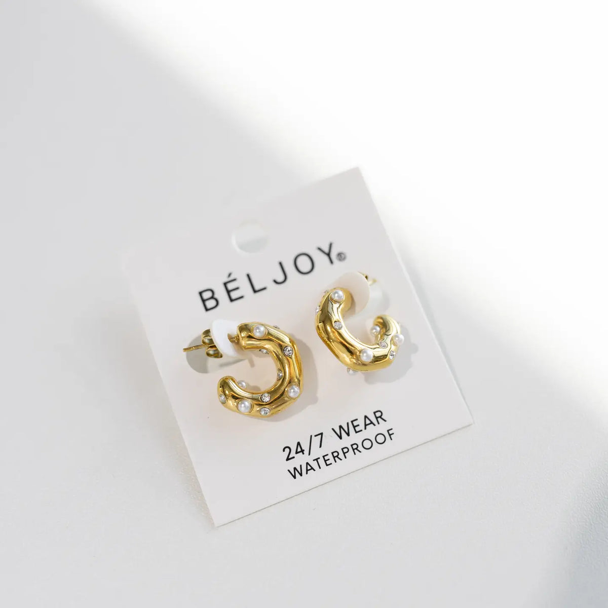 Ebby Hoop Earrings Pearl