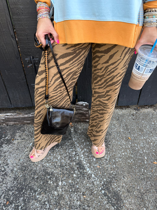Banks Zebra Brown Pants