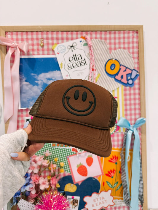 Puff Smiley Trucker Brown