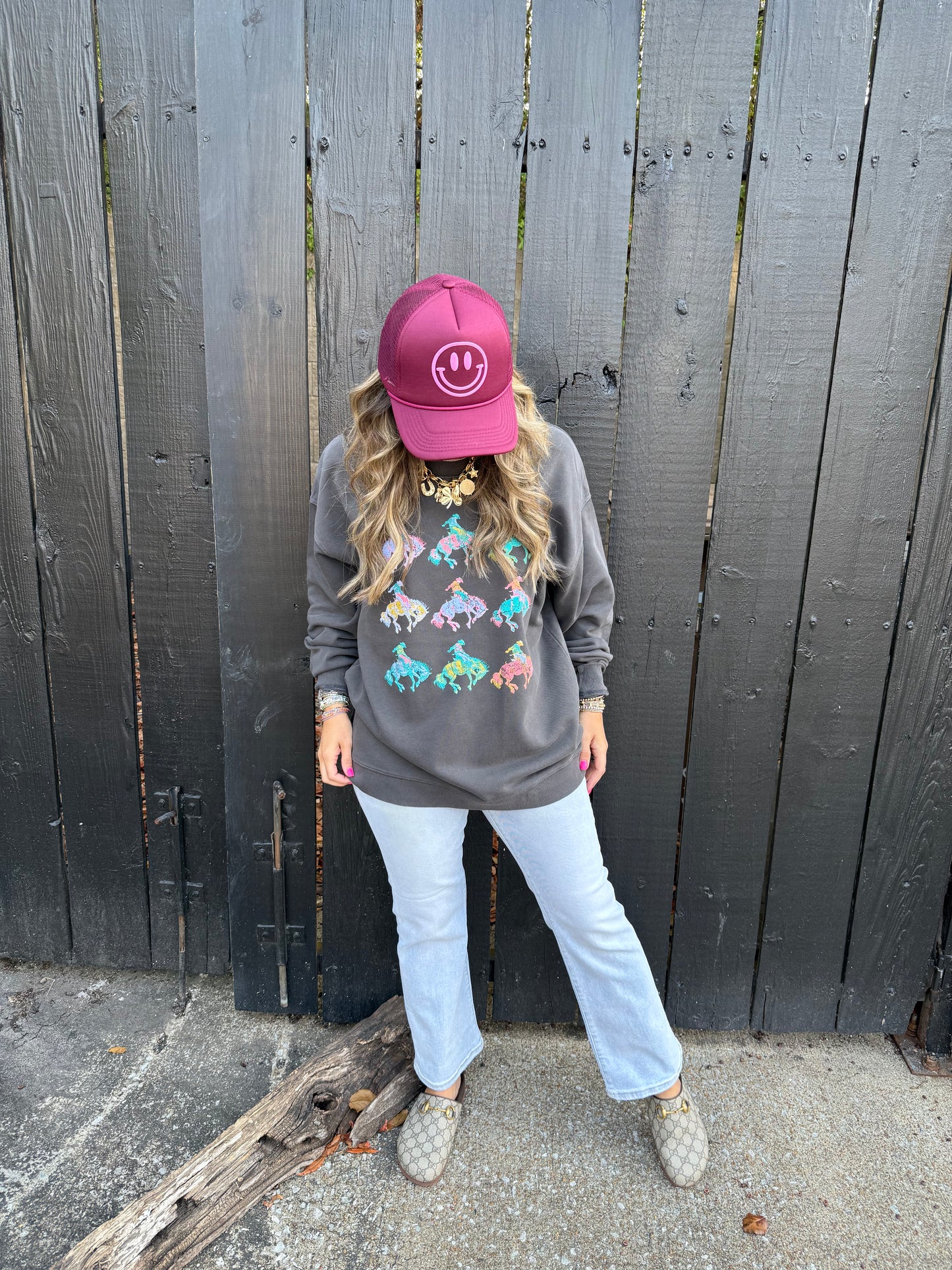 Puff Smiley Trucker Burgundy