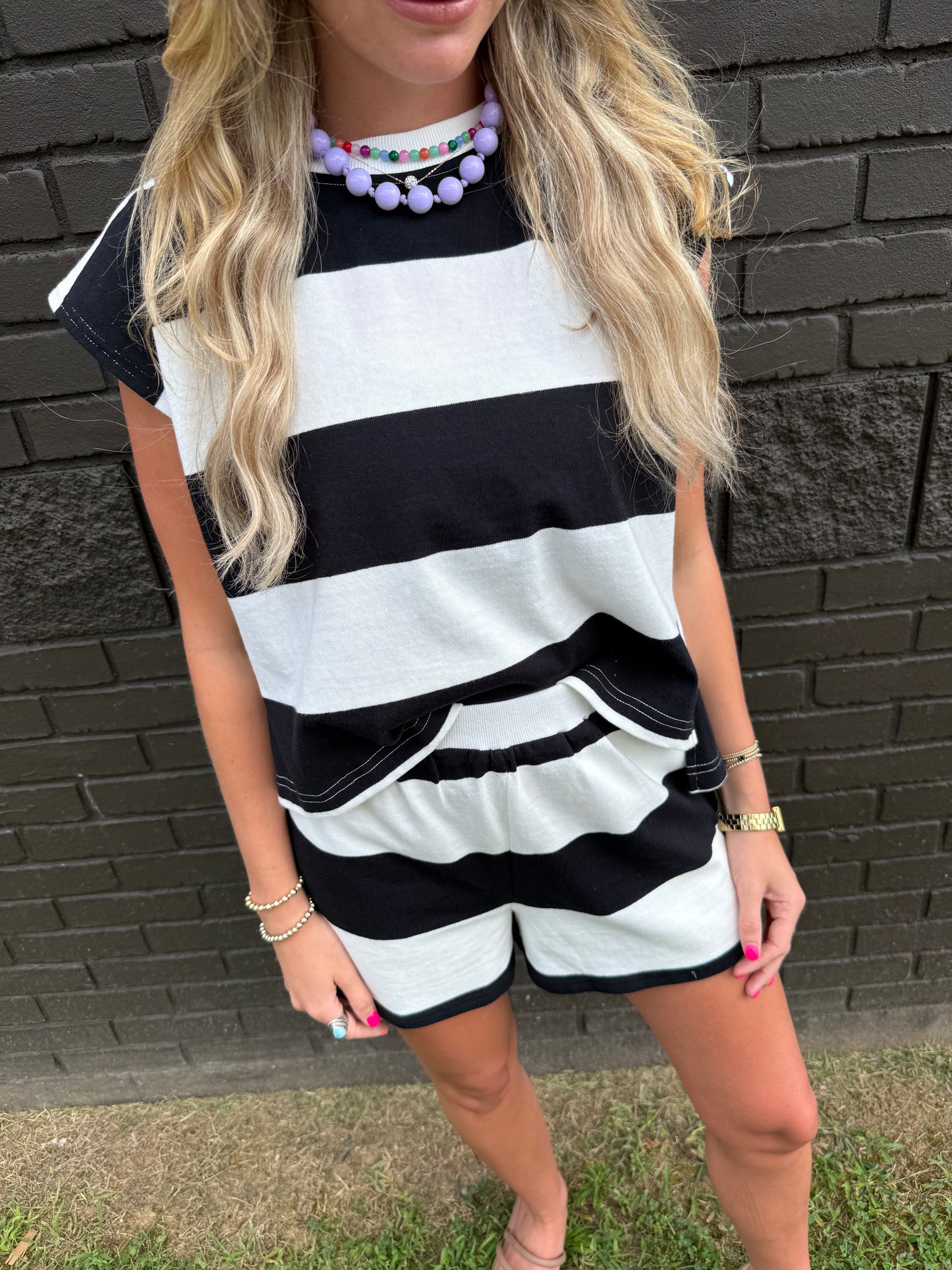 Ellis Black/White Top