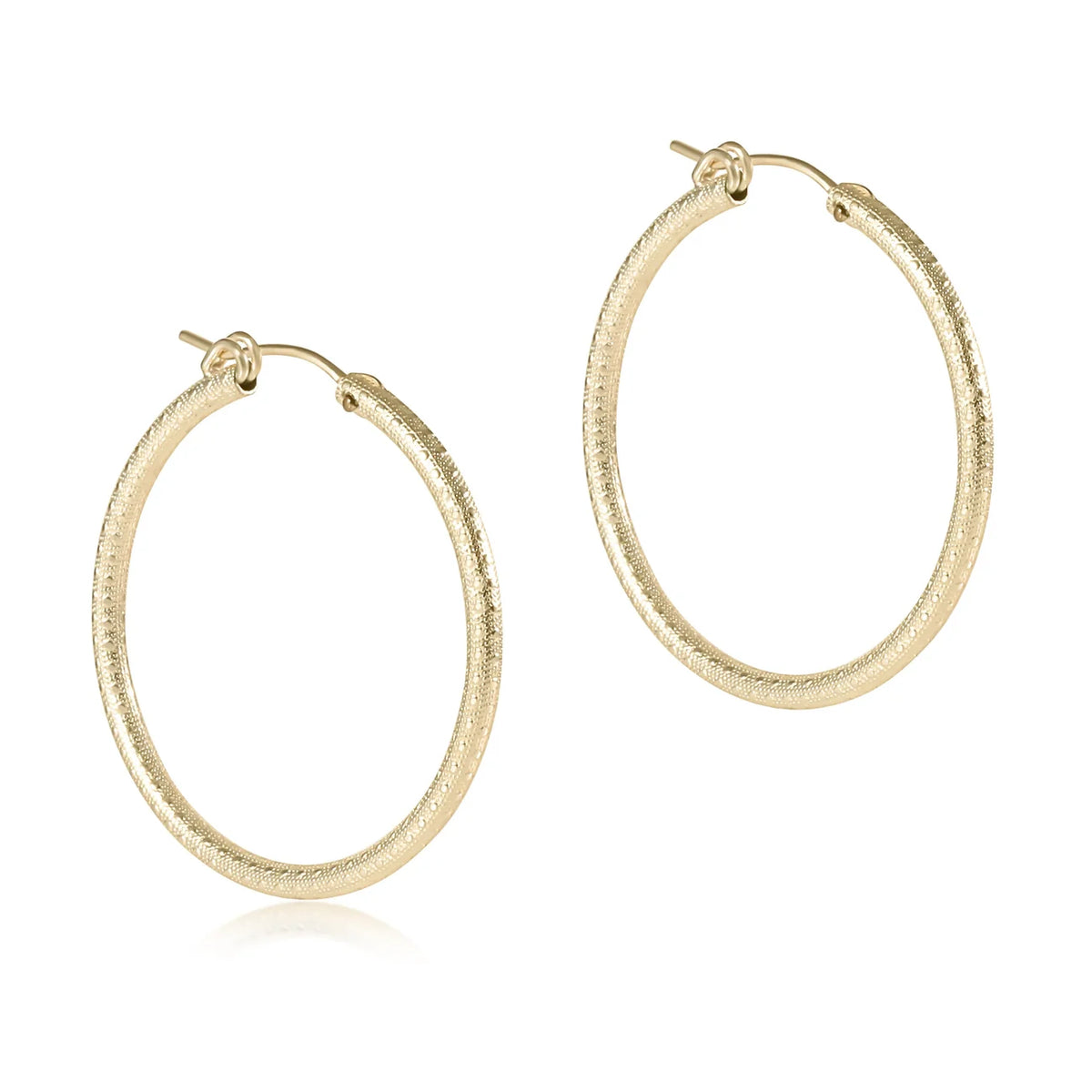 E Newton 1.25” Round Gold Hoop Textured