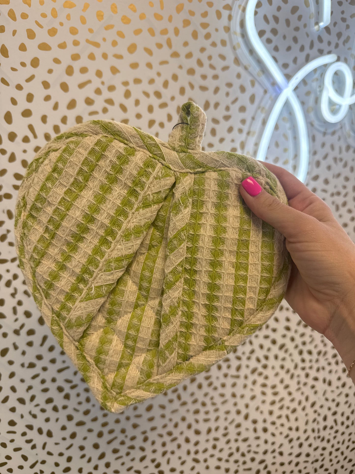 Cotton Quilted Waffle Weave Heart Shaped Pot Holder with Stripes