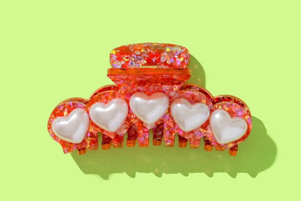 Heart and Pearl Confetti Clip